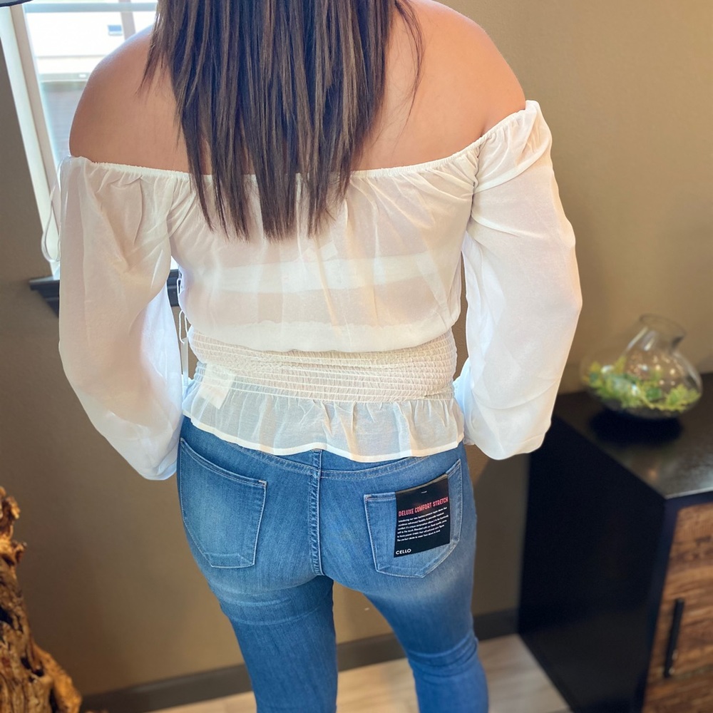 Scrunch Mesh Top - Picture 3 of 8